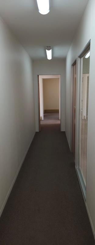 To Let Commercial Property for Rent in Vredehoek Western Cape